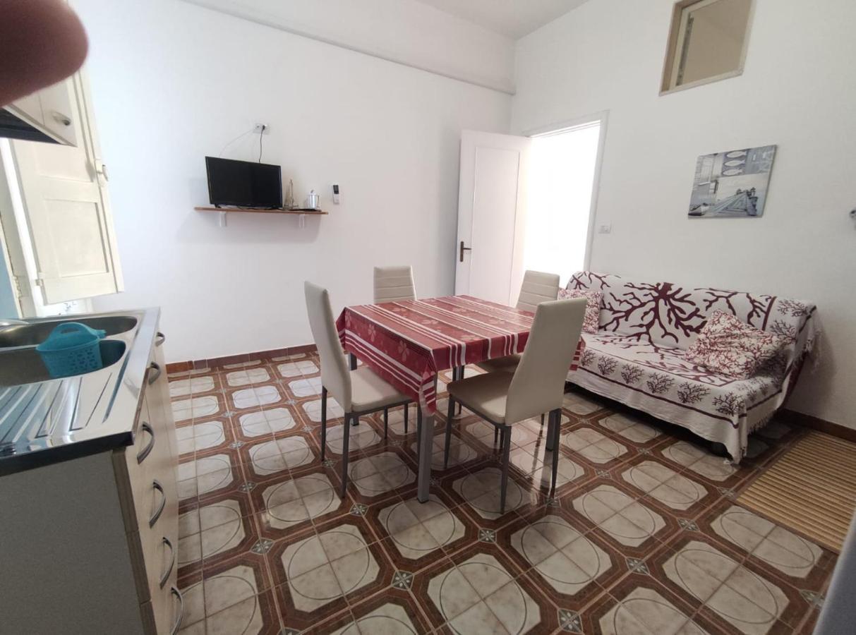 Mmera Mare Apartment ตอร์เลลาปิลโล ภายนอก รูปภาพ