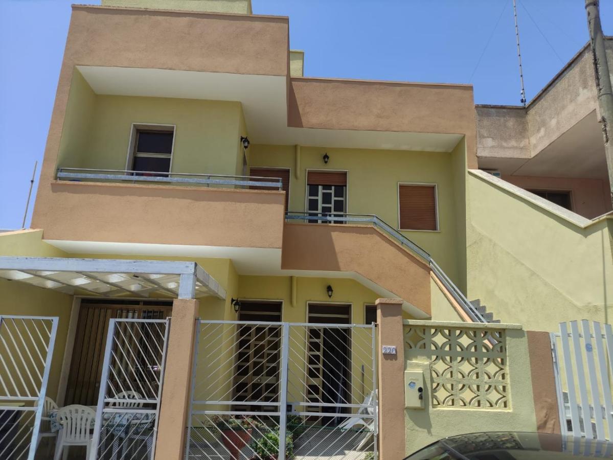 Mmera Mare Apartment ตอร์เลลาปิลโล ภายนอก รูปภาพ
